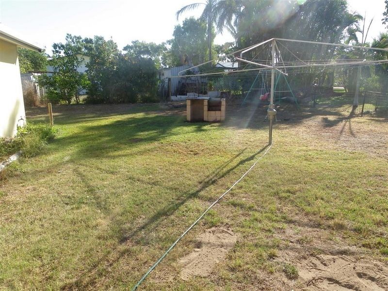 33 Gloucester Street, Bowen QLD 4805