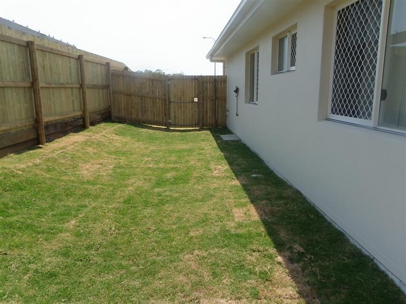 9 Sapphire Crescent, Bowen QLD 4805