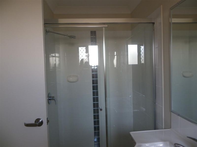 27 Sapphire Crescent, Bowen QLD 4805