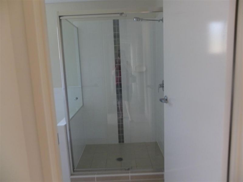 27 Sapphire Crescent, Bowen QLD 4805