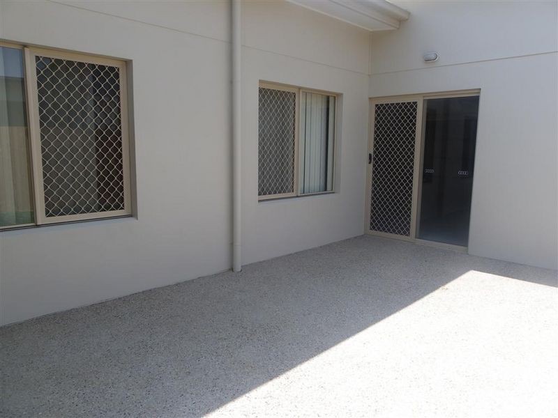 27 Sapphire Crescent, Bowen QLD 4805