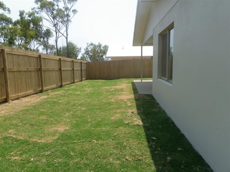 27 Sapphire Crescent, Bowen QLD 4805