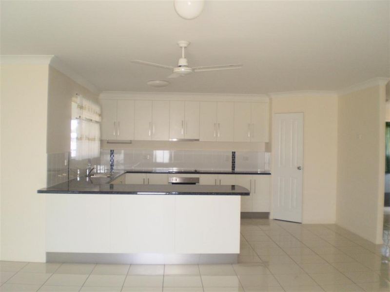 5 Lime Tree Court, Bowen QLD 4805