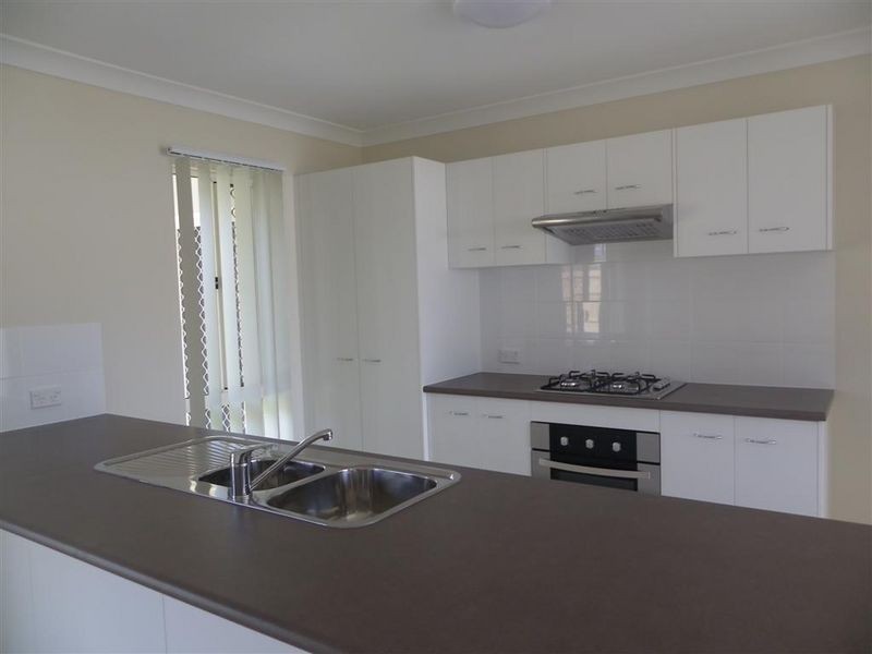 15 Sapphire Crescent, Bowen QLD 4805