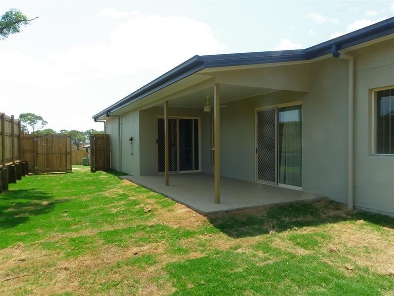 15 Sapphire Crescent, Bowen QLD 4805