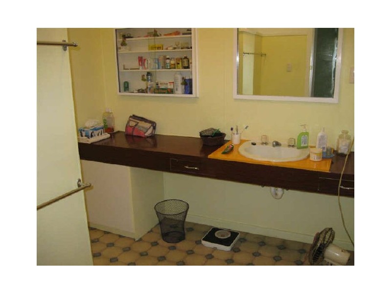 23 Golf Links Road, Bowen QLD 4805