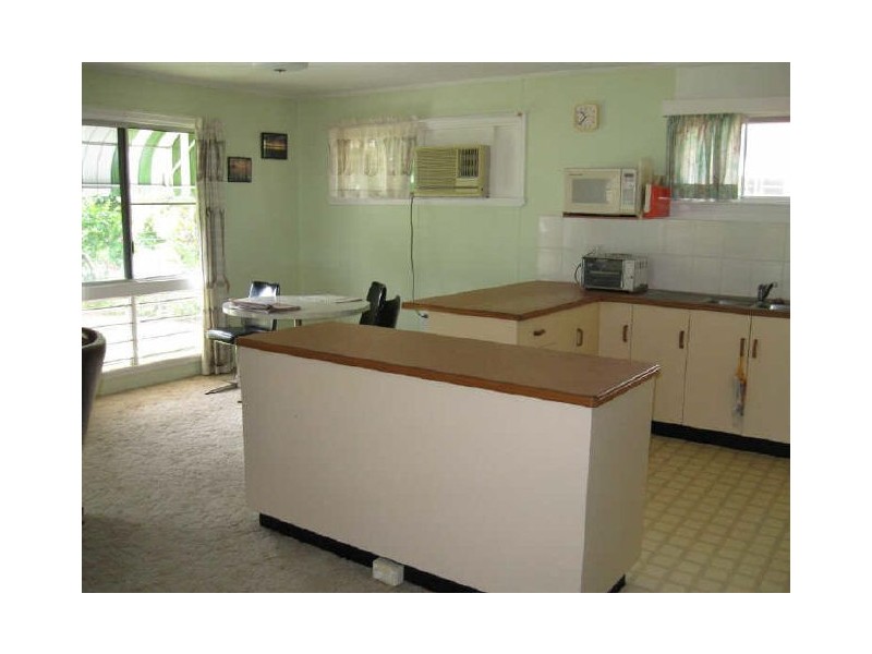 23 Golf Links Road, Bowen QLD 4805