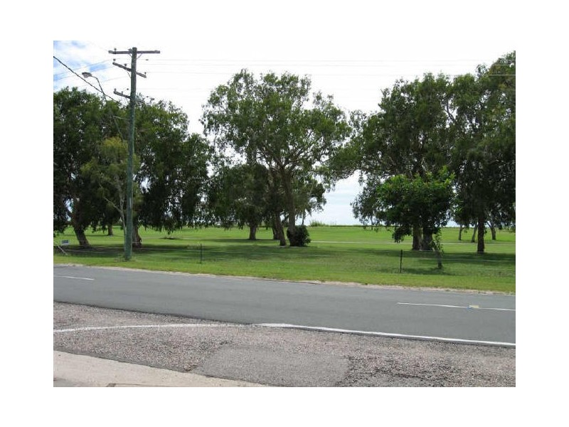 23 Golf Links Road, Bowen QLD 4805