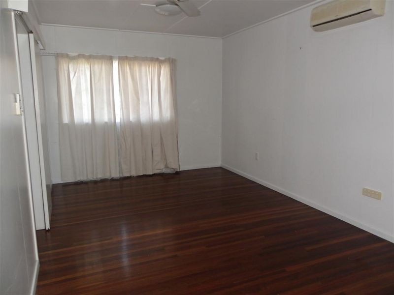 67 Kennedy Street, Bowen QLD 4805