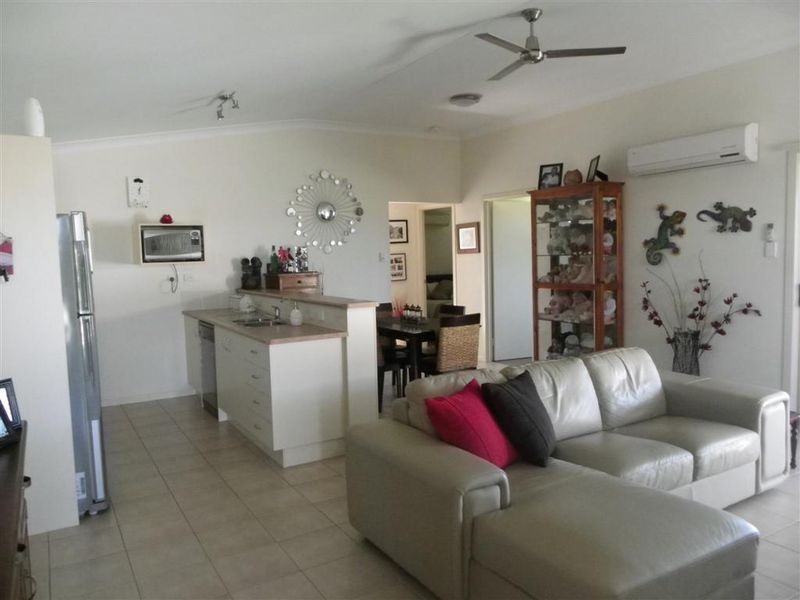 2B Summer Place, Bowen QLD 4805