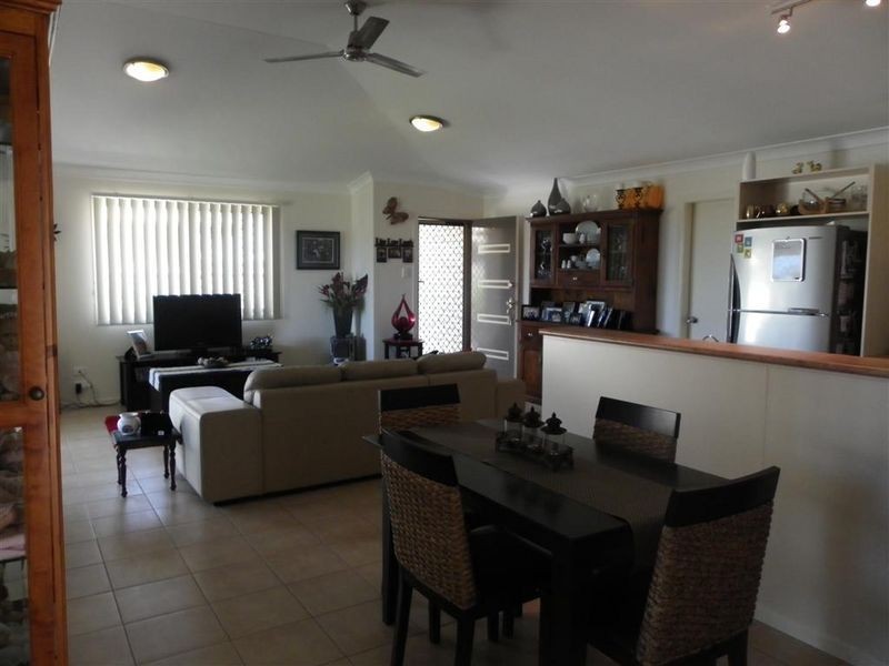 2B Summer Place, Bowen QLD 4805