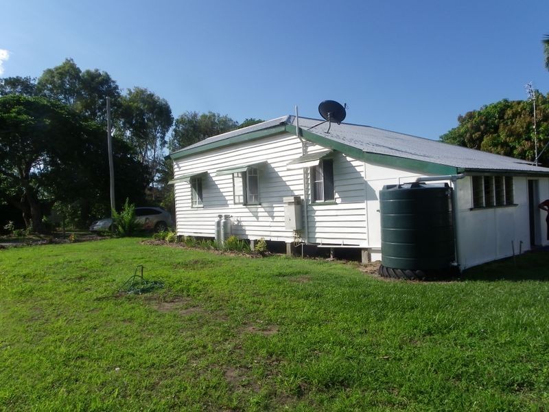 186 Strickland Street, Bowen QLD 4805