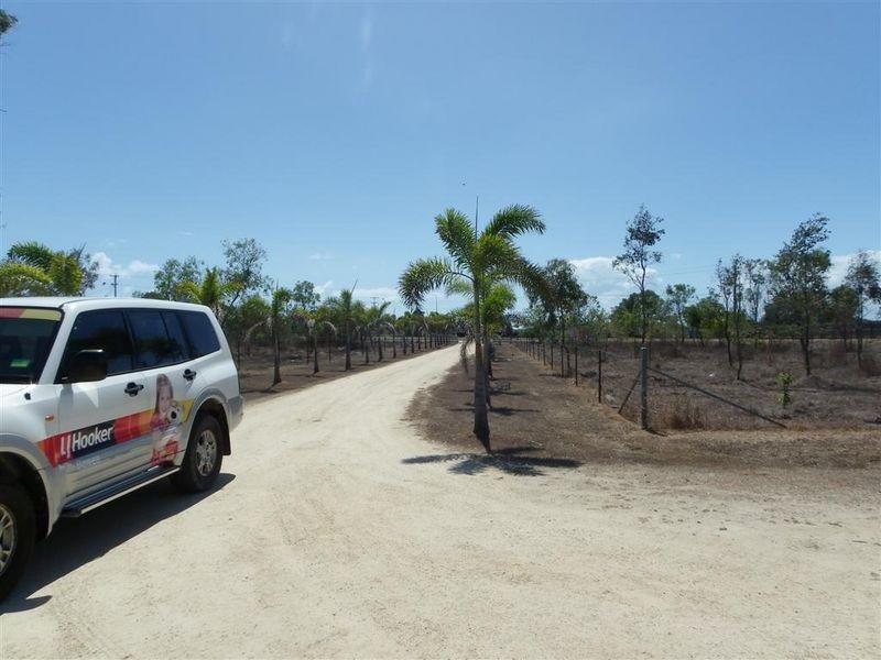100 Eyles Road, Bowen QLD 4805