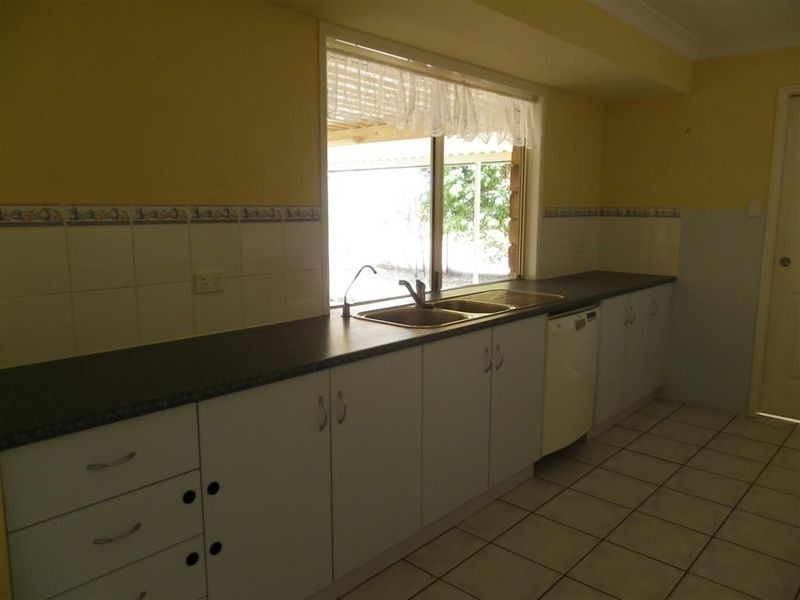 100 Eyles Road, Bowen QLD 4805