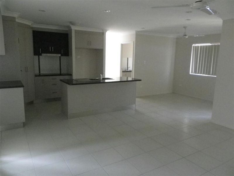 16 Sunshine Court, Bowen QLD 4805