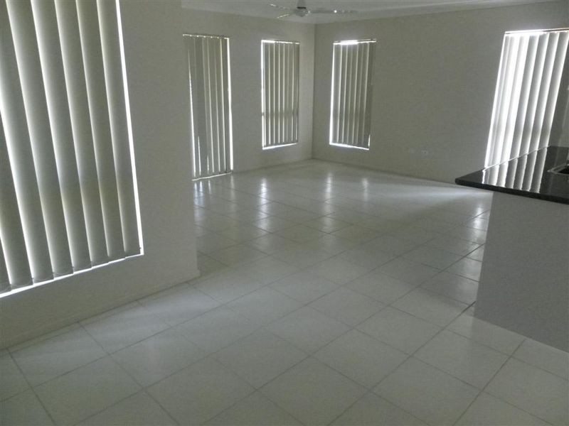 16 Sunshine Court, Bowen QLD 4805