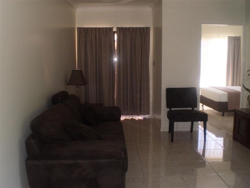 4/11 Kennedy Street, Bowen QLD 4805