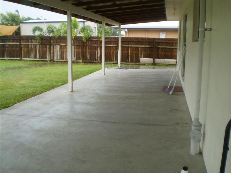 11 Hillview Place, Bowen QLD 4805