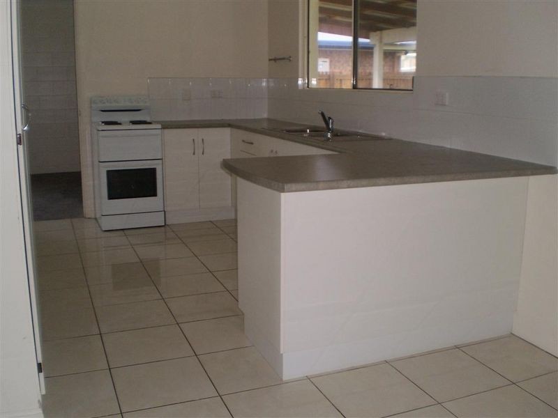 11 Hillview Place, Bowen QLD 4805