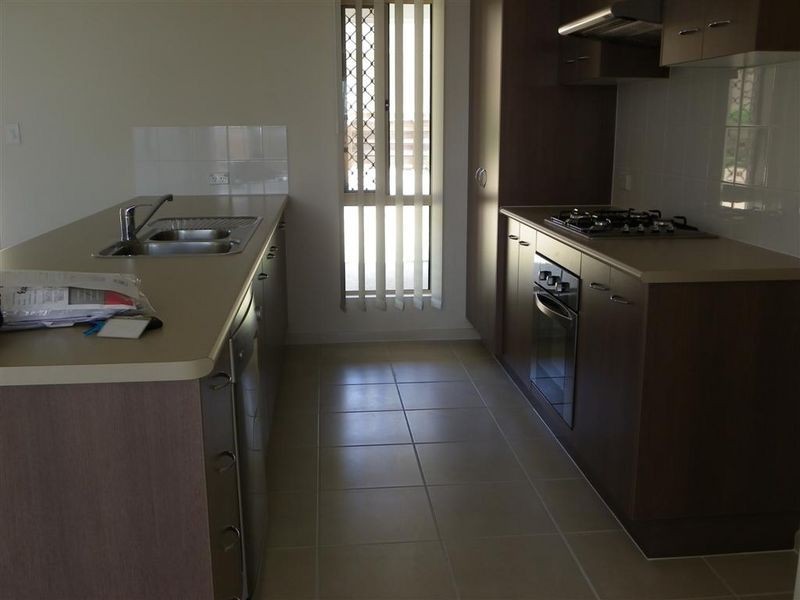 11 Sapphire Crescent, Bowen QLD 4805