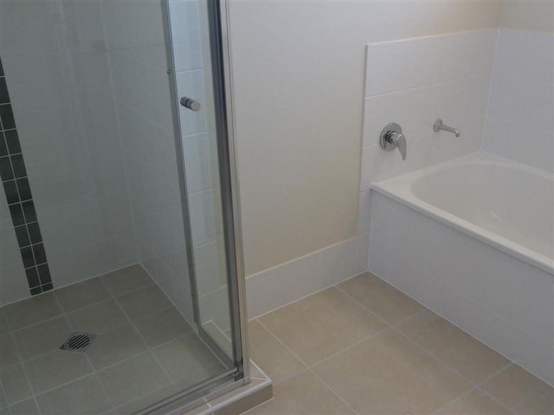 11 Sapphire Crescent, Bowen QLD 4805