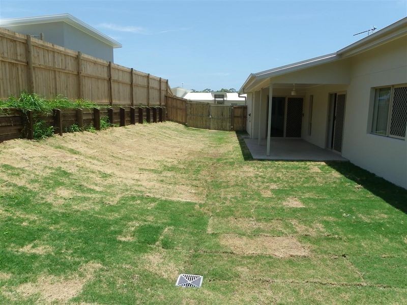 11 Sapphire Crescent, Bowen QLD 4805