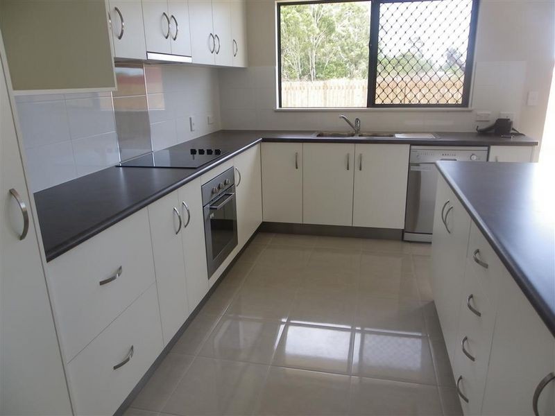 6 Sixth Close, Bowen QLD 4805