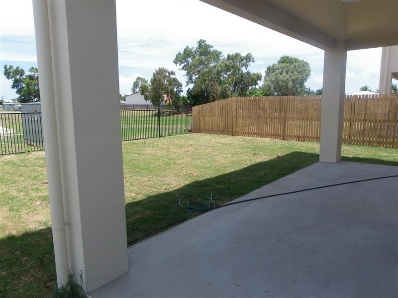 1 First Close, Bowen QLD 4805