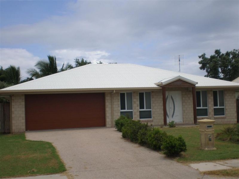 17 Hillview Place, Bowen QLD 4805