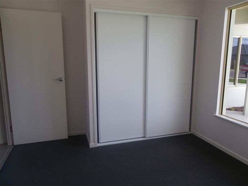 6 Fourth Close, Bowen QLD 4805