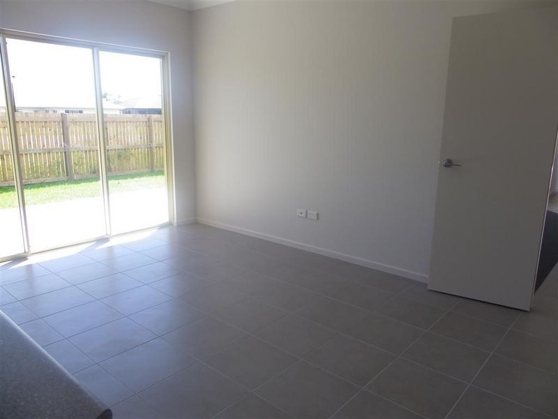 6 Fourth Close, Bowen QLD 4805