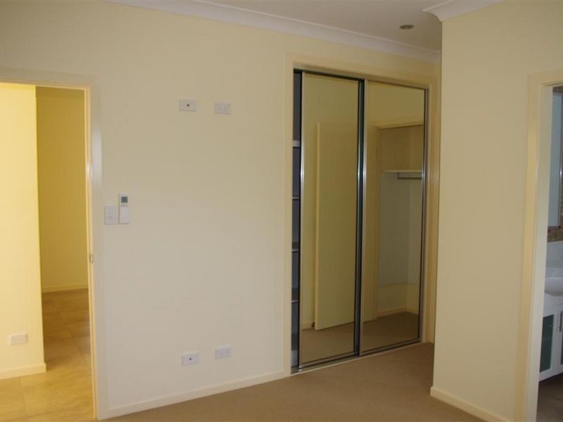 4/56 Murroona Road, Bowen QLD 4805