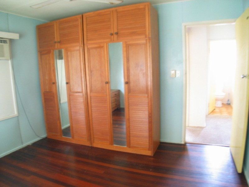 49 Reynolds Street, Bowen QLD 4805