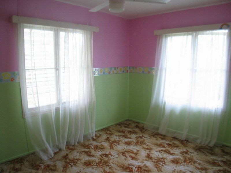 49 Reynolds Street, Bowen QLD 4805