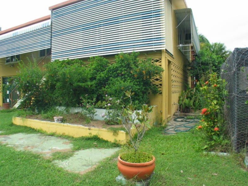 49 Reynolds Street, Bowen QLD 4805