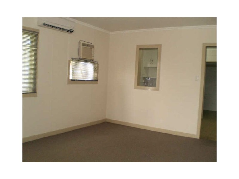 98 Dalrymple Street, Bowen QLD 4805