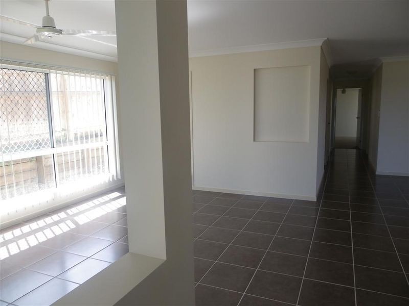 4 Seacove Crescent, Bowen QLD 4805
