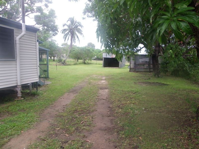 30 Livingstone Street, Bowen QLD 4805