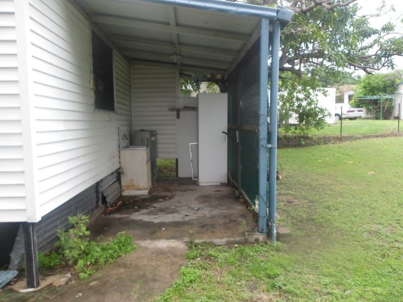 30 Livingstone Street, Bowen QLD 4805