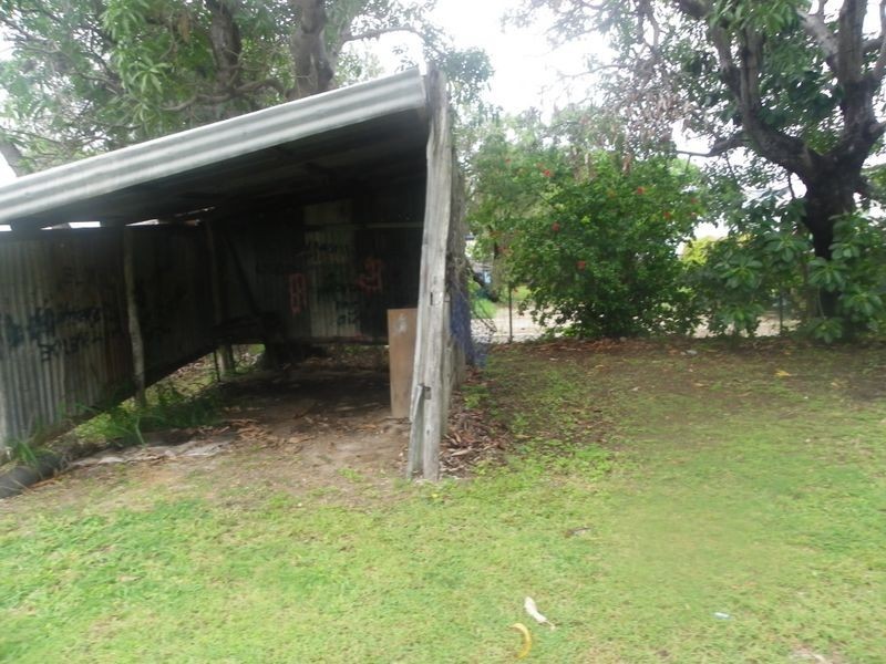 30 Livingstone Street, Bowen QLD 4805