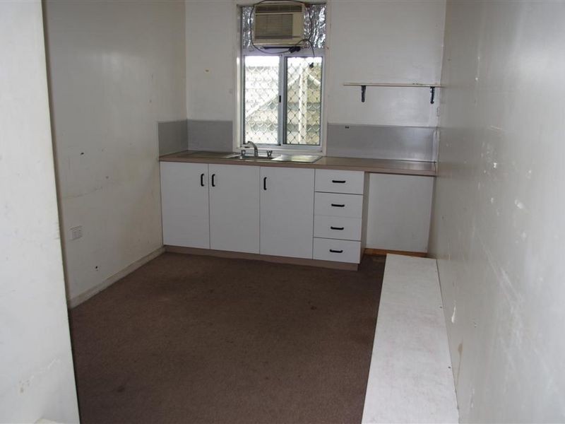 Shop 4/39 Powell Street, Bowen QLD 4805
