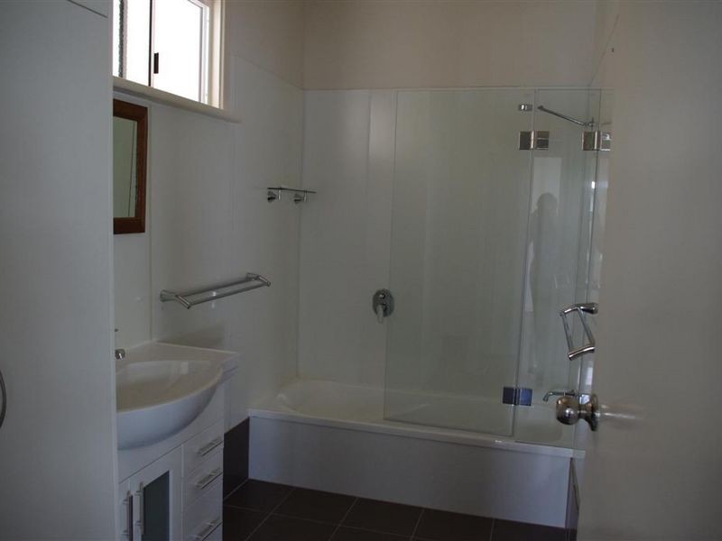 77 Tollington Road, Bowen QLD 4805