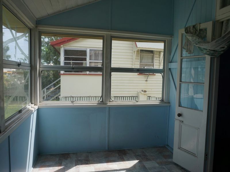 4 Herbert Street, Bowen QLD 4805