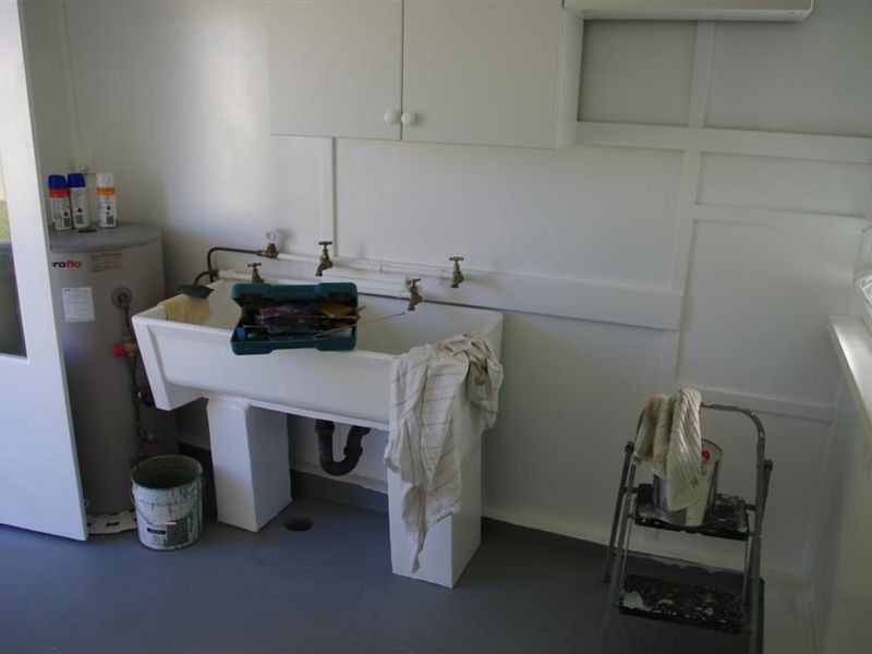 1 Lascelles Lane, Bowen QLD 4805