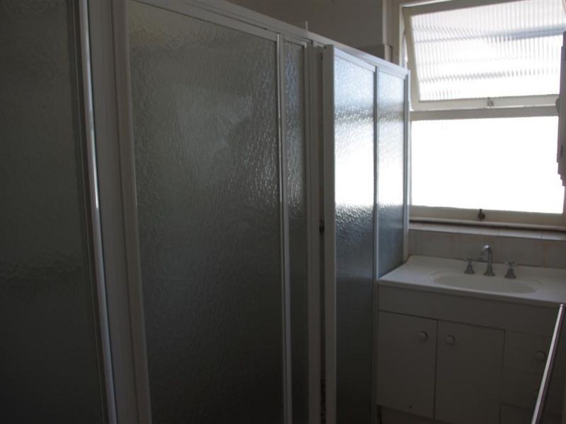 8 Herbert Street, Bowen QLD 4805