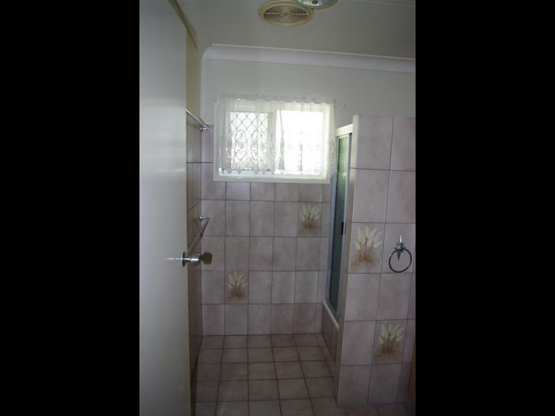 25 Rose Bay Road, Bowen QLD 4805