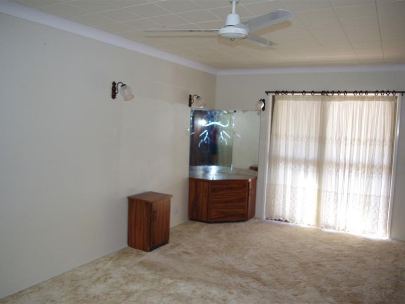 25 Rose Bay Road, Bowen QLD 4805