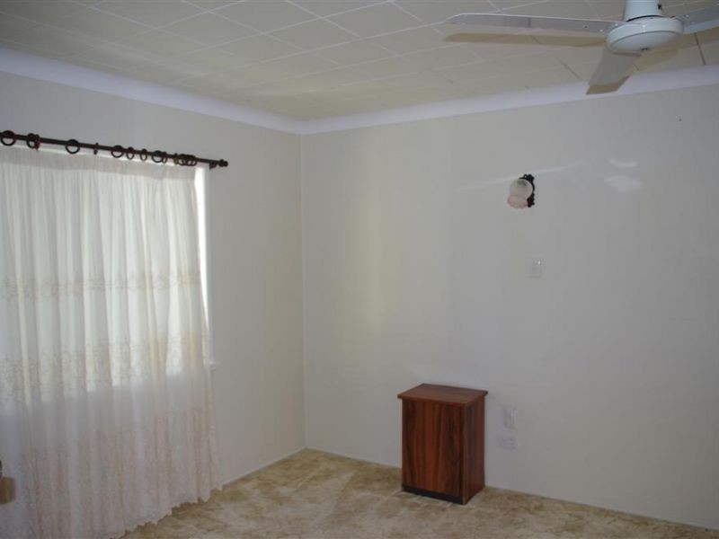 25 Rose Bay Road, Bowen QLD 4805