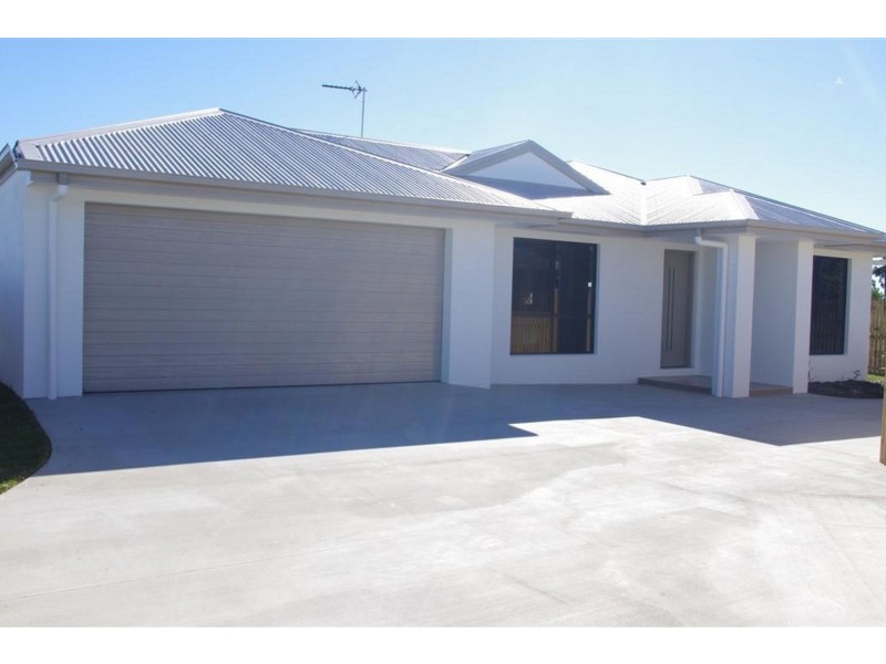 9B Lemon Grove, Bowen QLD 4805