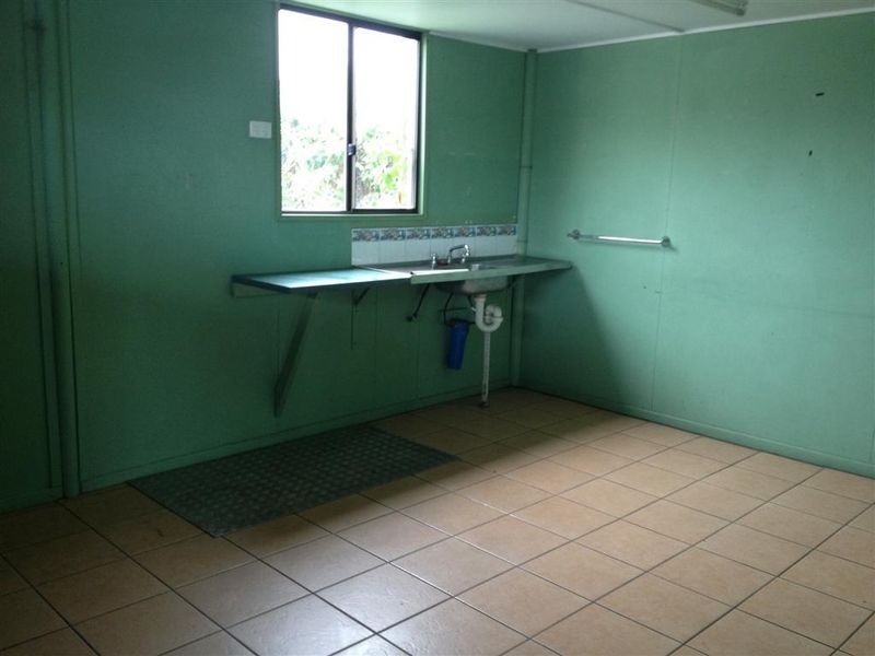 10 Powell Street, Bowen QLD 4805